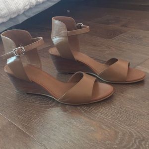 Brown wedges | size 8/8.5